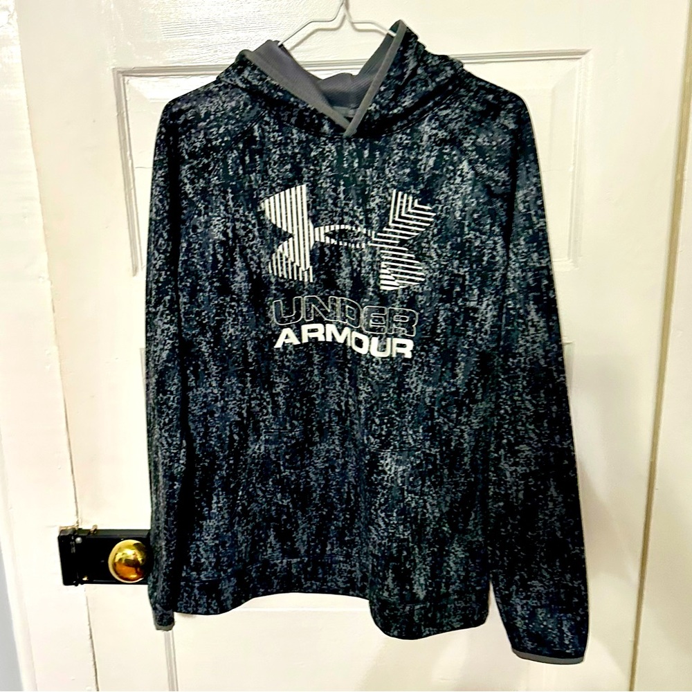 Under Armour hoodie long sleeve shirt YXL